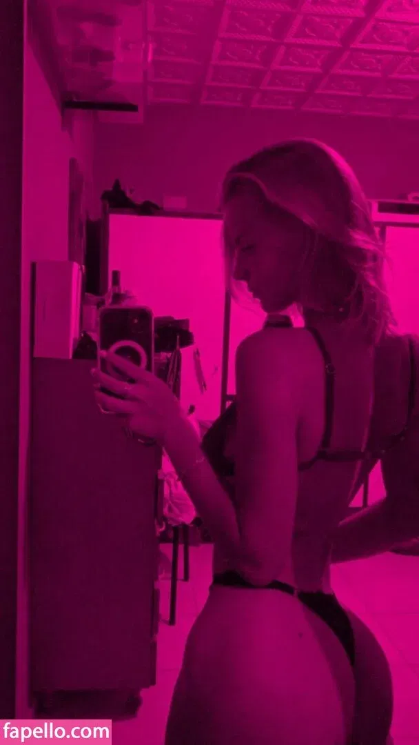 Camila Budniewski Onlyfans Photo Gallery 