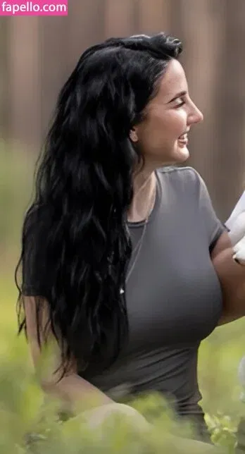 Laurine Onlyfans Photo Gallery 