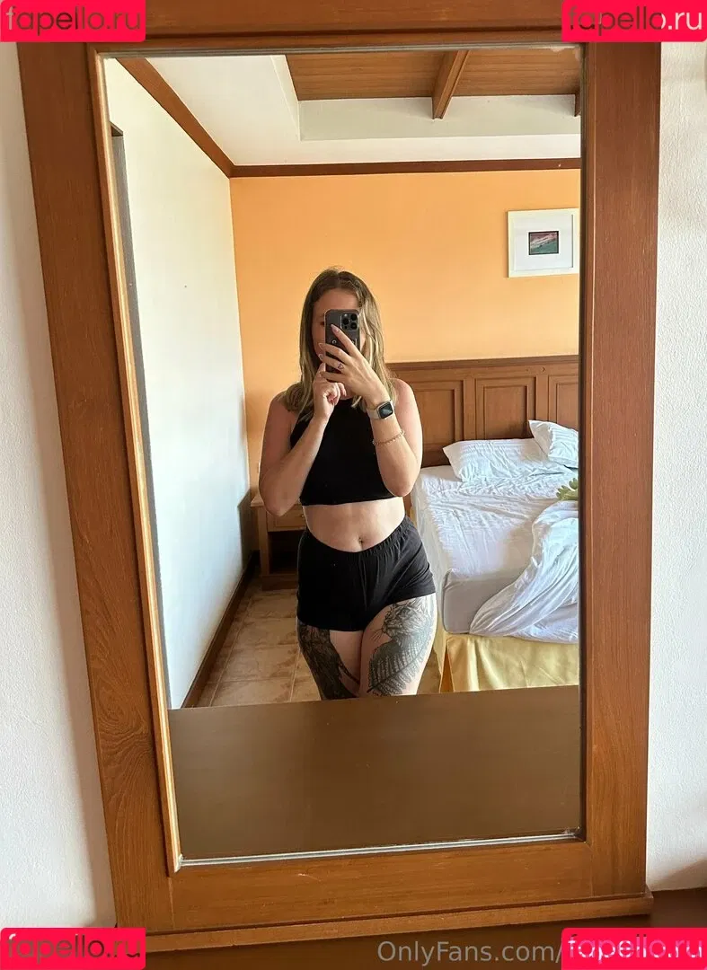 kelly_muur Onlyfans Photo Gallery 