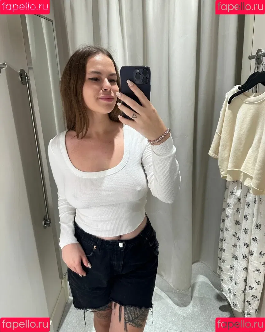 kelly_muur Onlyfans Photo Gallery 