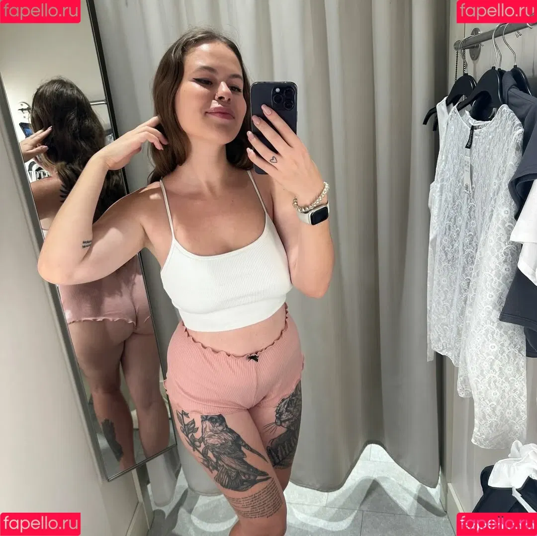 kelly_muur Onlyfans Photo Gallery 