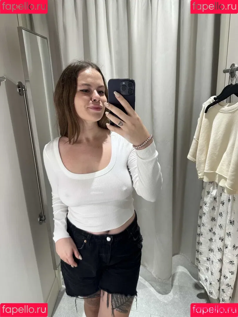 kelly_muur Onlyfans Photo Gallery 