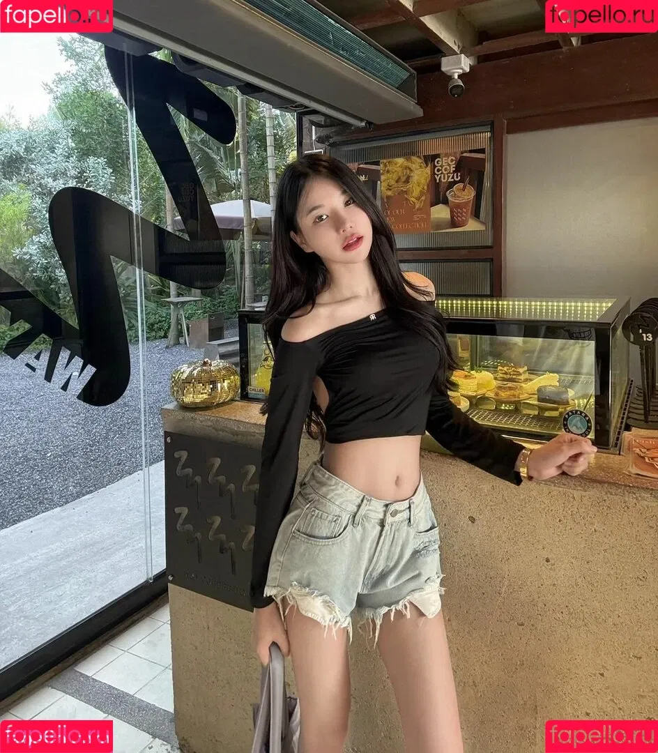 babymangpor Onlyfans Photo Gallery 
