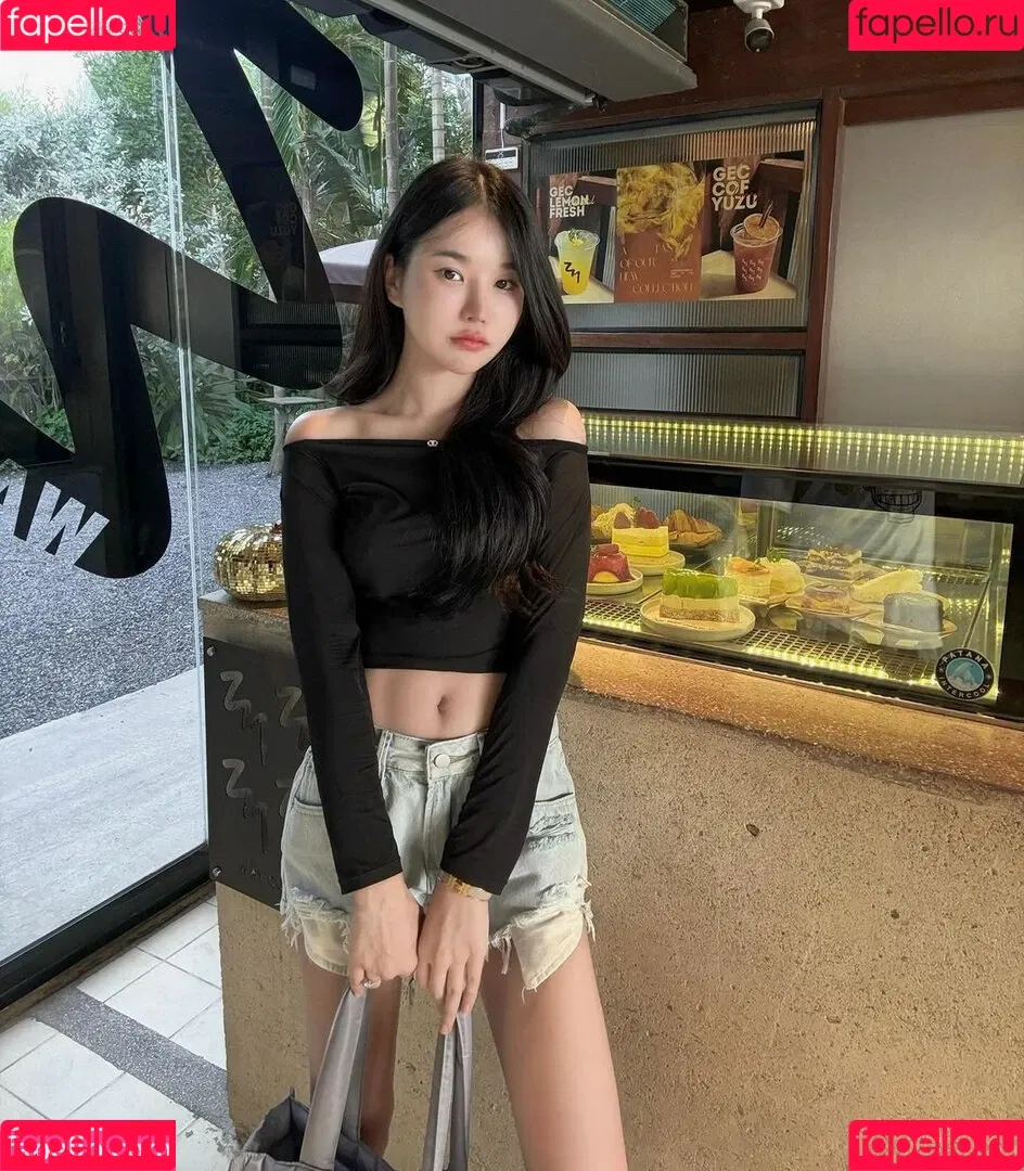babymangpor Onlyfans Photo Gallery 
