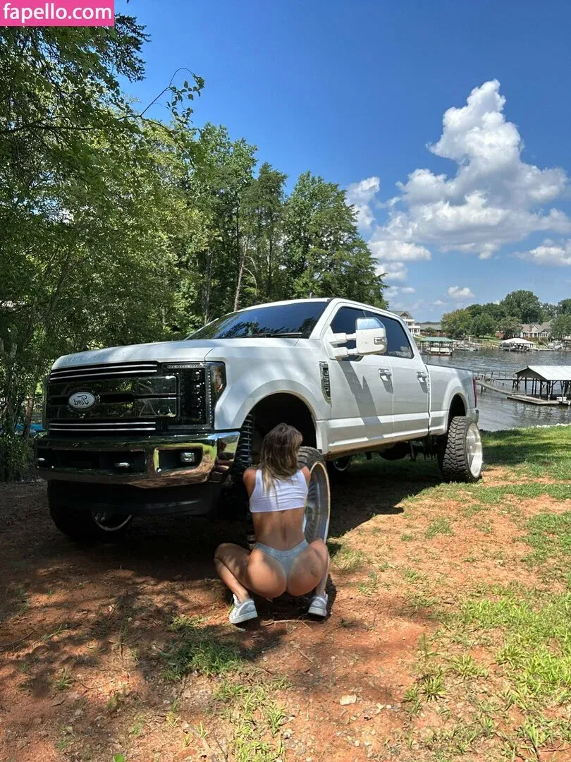 Desiree Luckey Onlyfans Photo Gallery 