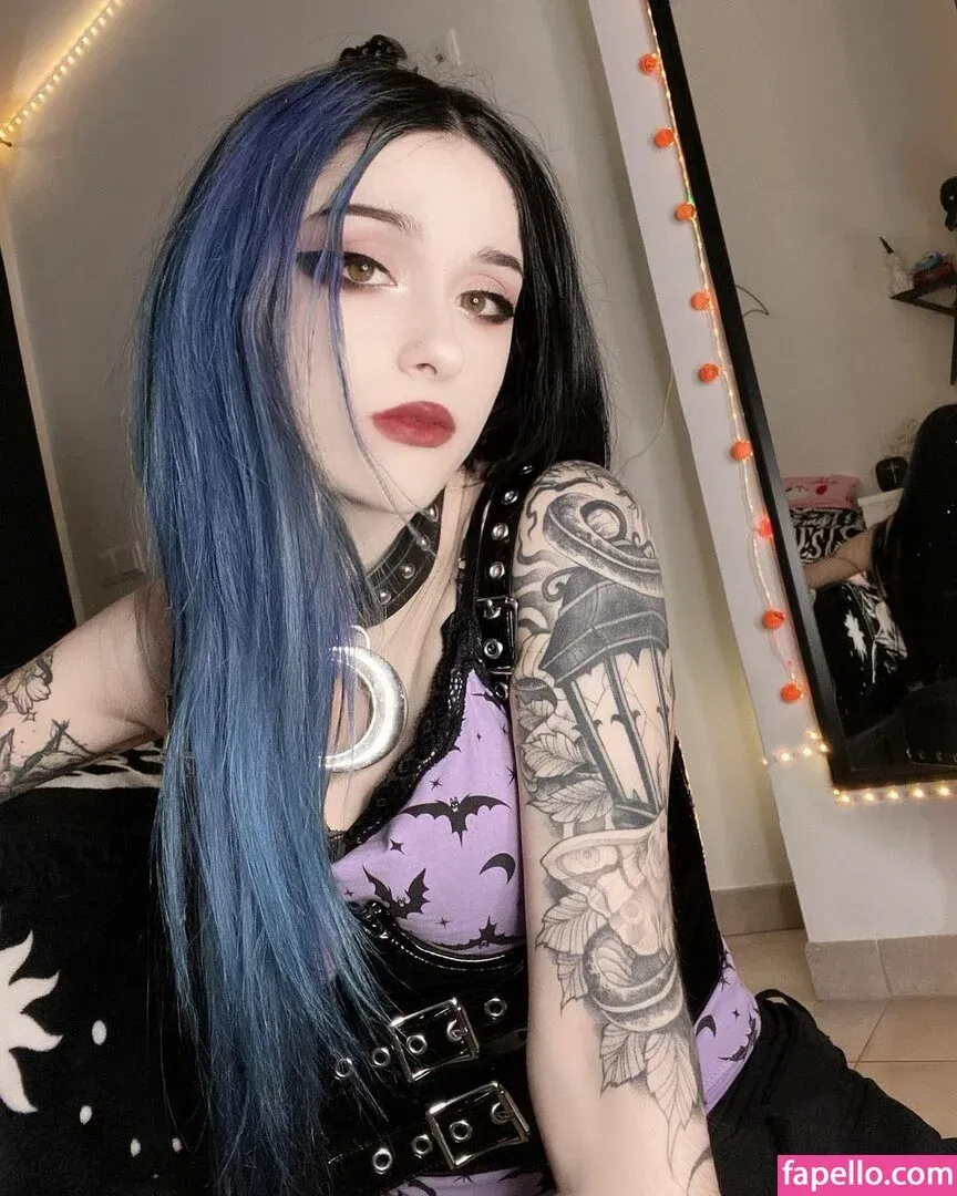 Xholdontillmay Onlyfans Photo Gallery 