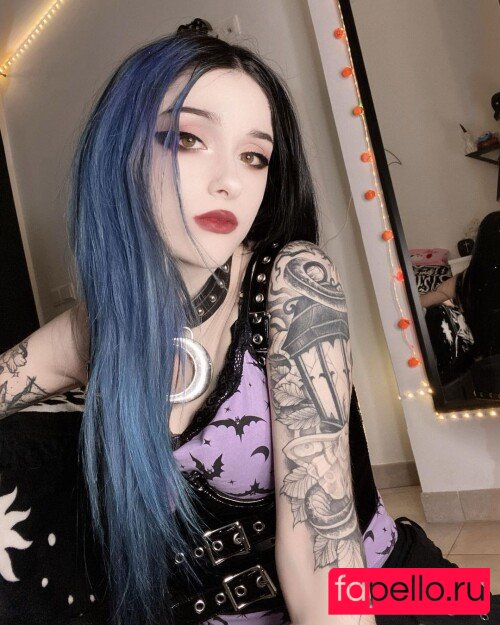 Xholdontillmay Nude Onlyfans Photo 13