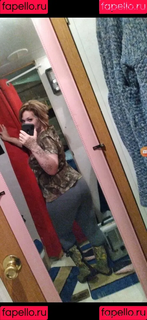 lluvely Onlyfans Photo Gallery 