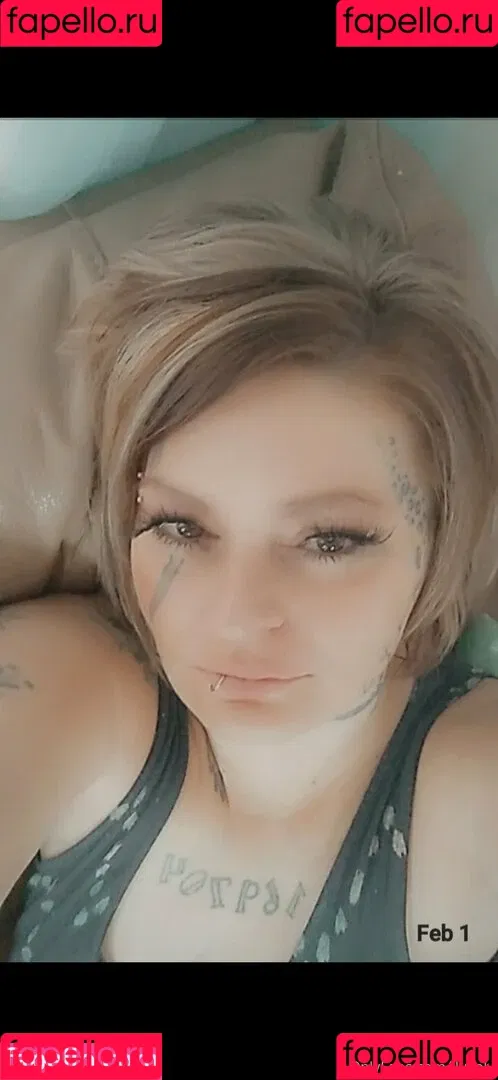 lluvely Onlyfans Photo Gallery 