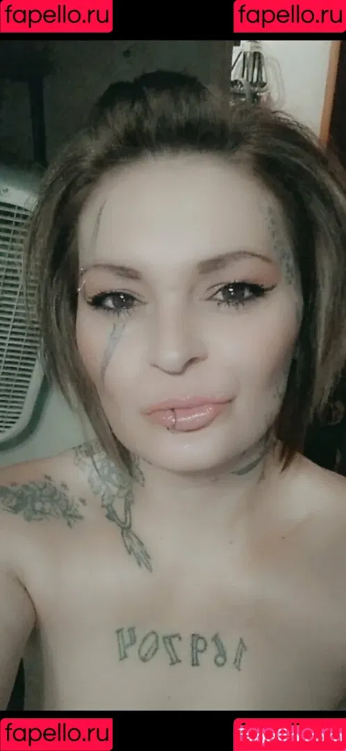 lluvely Onlyfans Photo Gallery 