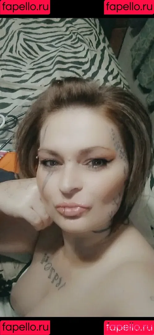 lluvely Onlyfans Photo Gallery 