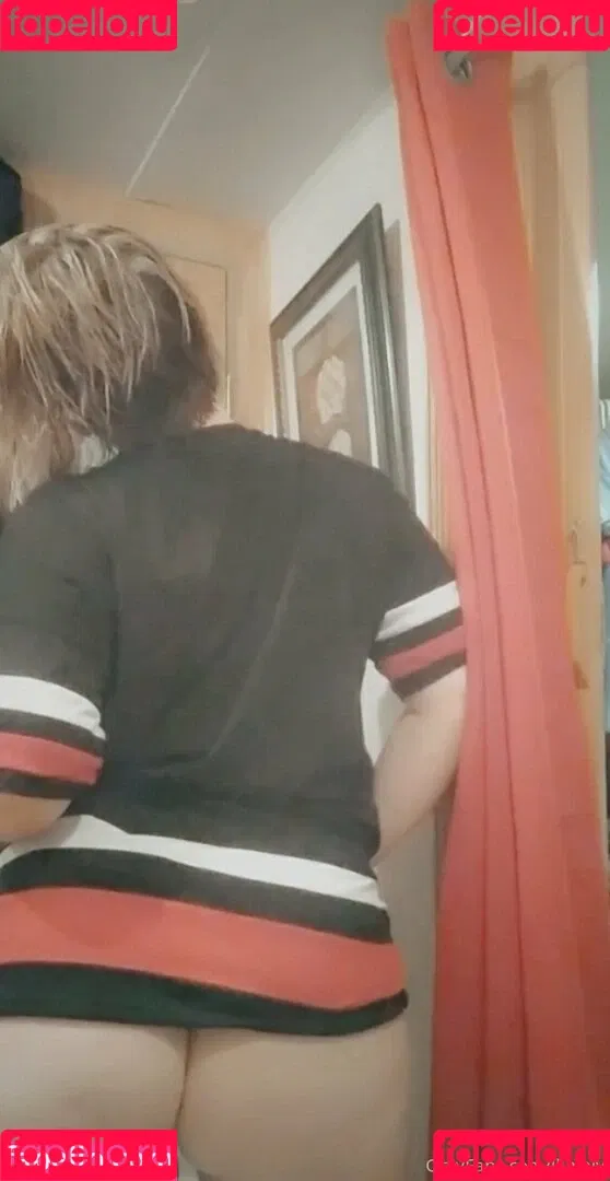 lluvely Onlyfans Photo Gallery 