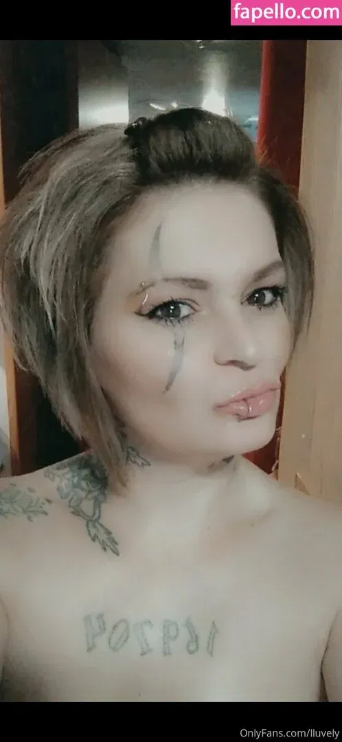 lluvely Onlyfans Photo Gallery 