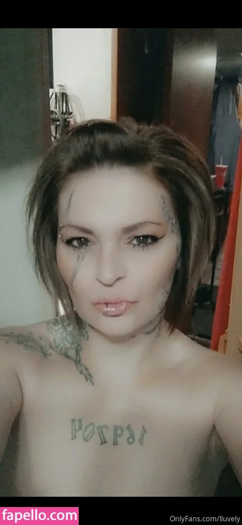 lluvely Onlyfans Photo Gallery 