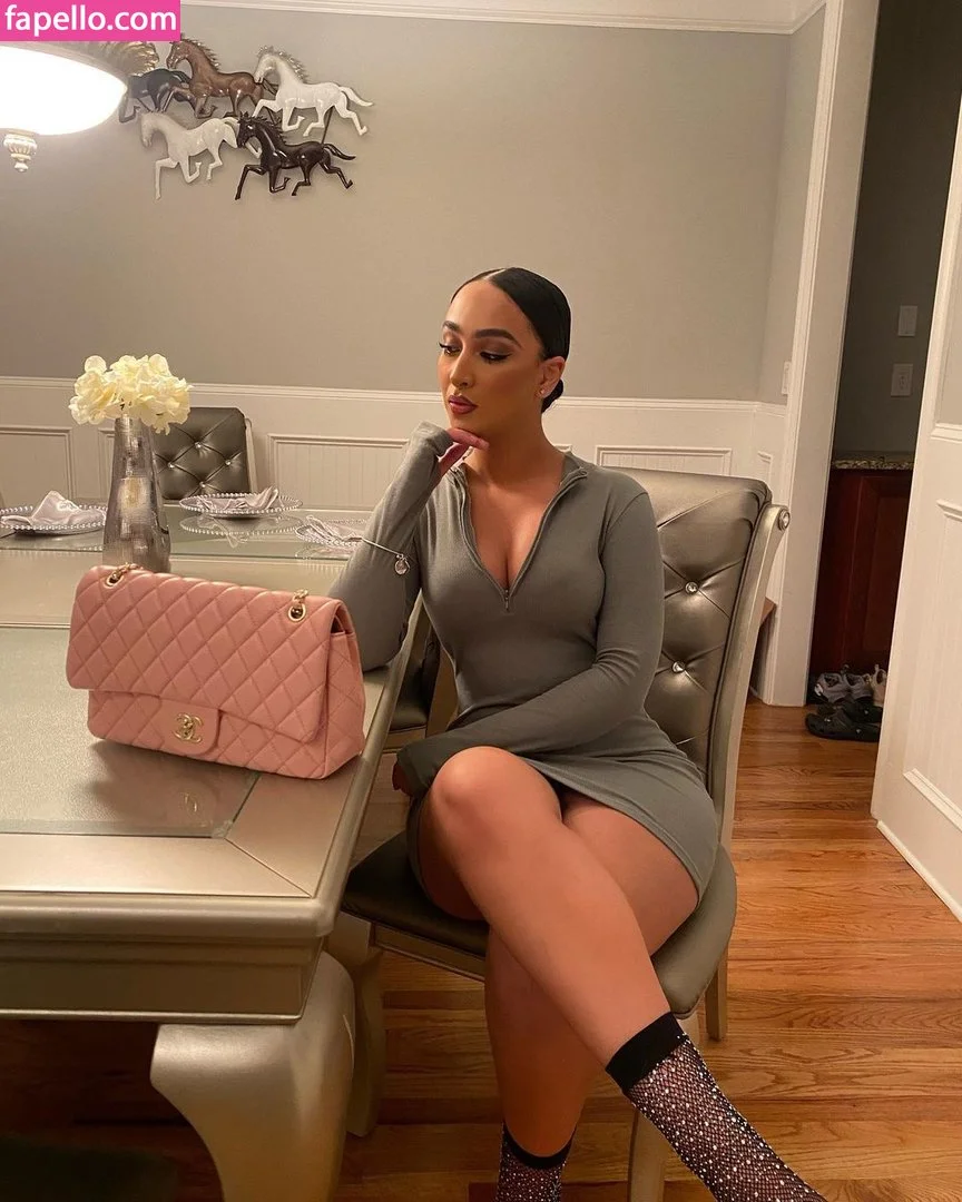 Memi_ Onlyfans Photo Gallery 