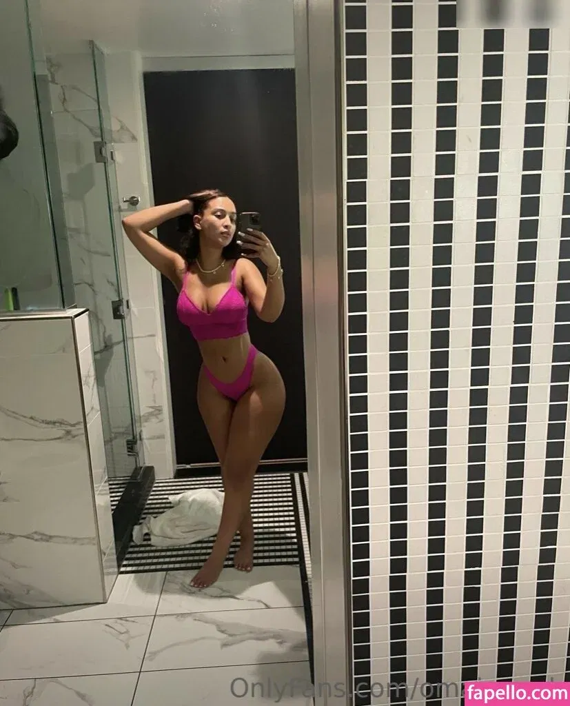 Memi_ Onlyfans Photo Gallery 