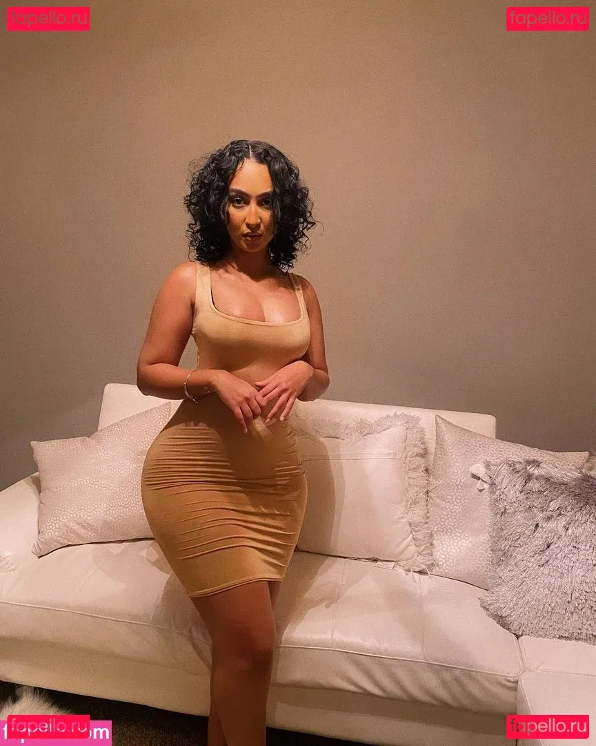 Memi_ Onlyfans Photo Gallery 