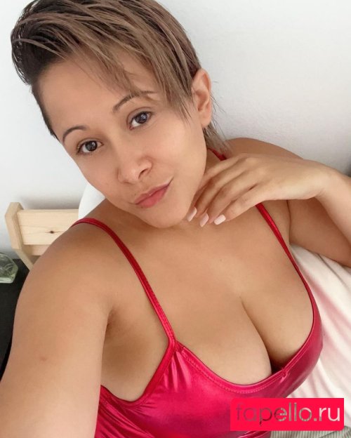 Realvictoriamae Nude Onlyfans Photo 11