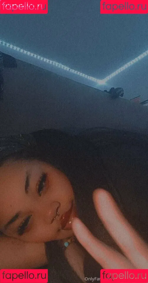 cosmic_kisses2 Onlyfans Photo Gallery 