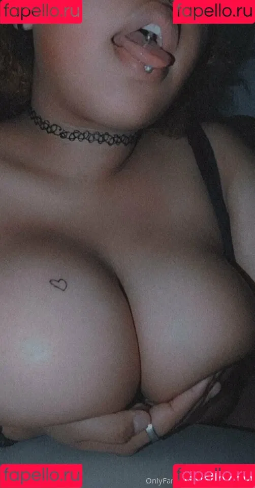 cosmic_kisses2 Onlyfans Photo Gallery 