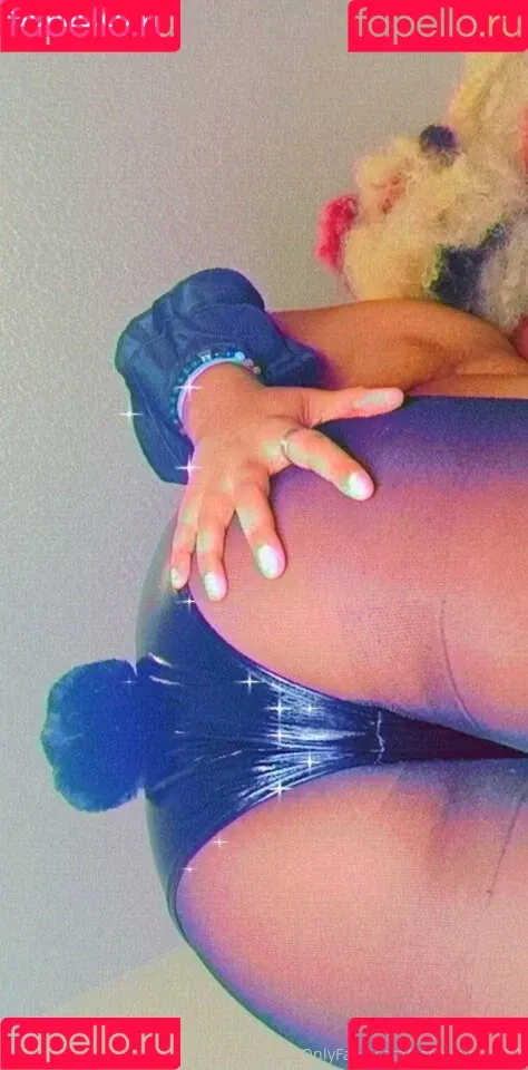 cosmic_kisses2 Onlyfans Photo Gallery 