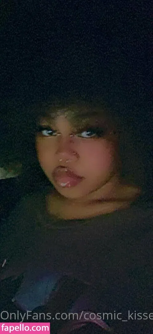 cosmic_kisses2 Onlyfans Photo Gallery 
