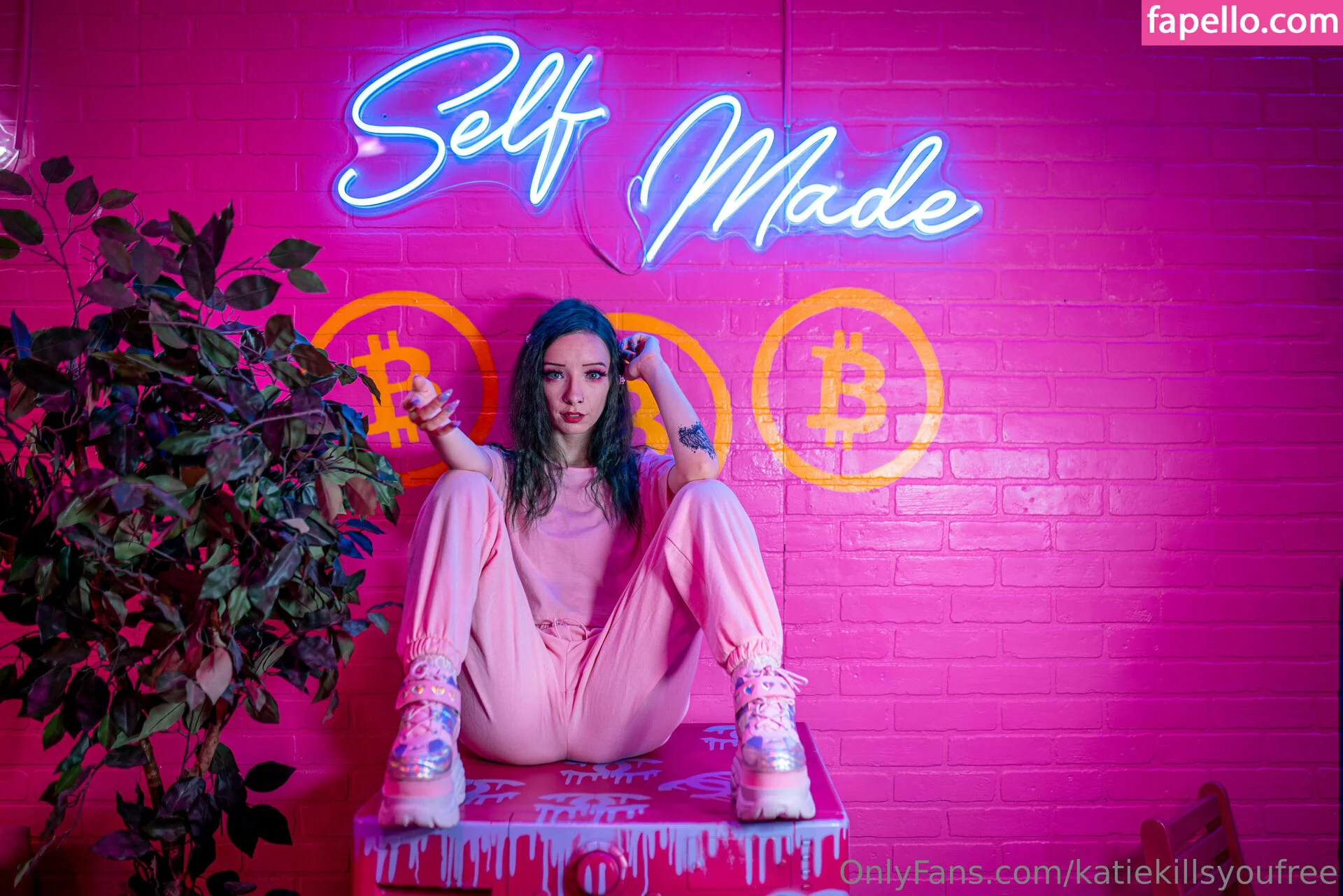 katiekillsyoufree Onlyfans Photo Gallery 
