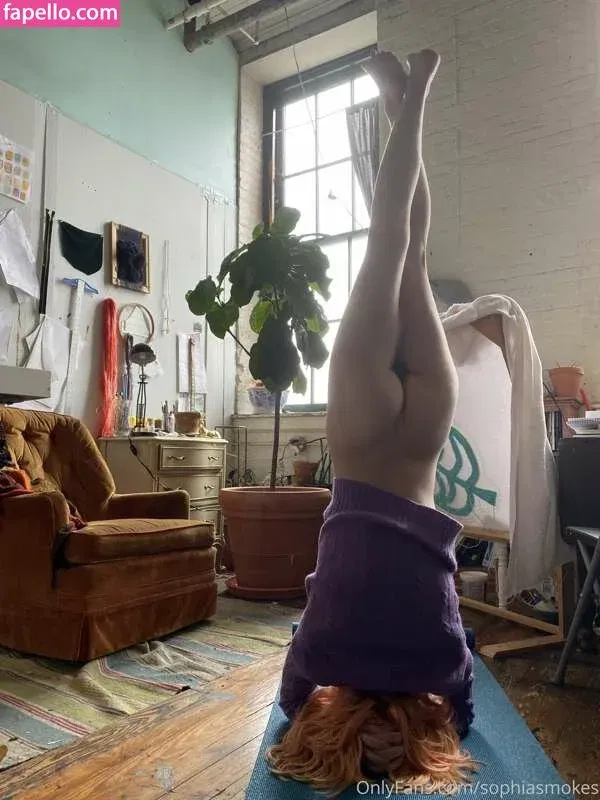 sophiasmokes Onlyfans Photo Gallery 