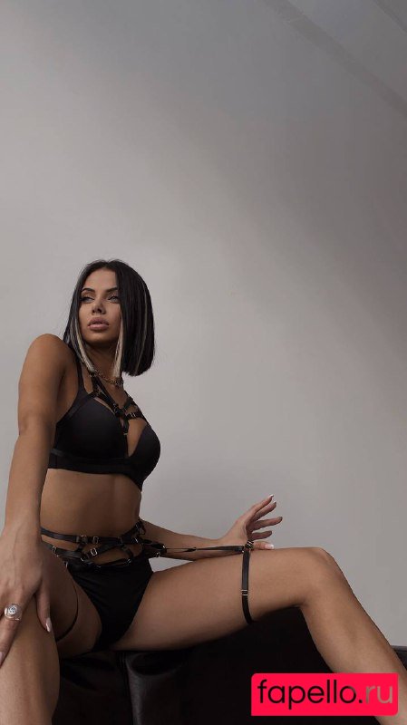 Sslavianka Nude Onlyfans Photo 46