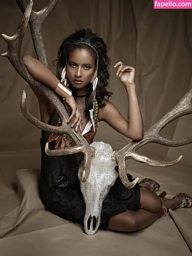 Sara Nuru Onlyfans Photo Gallery 