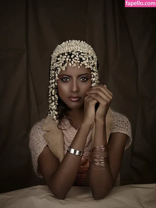 Sara Nuru Onlyfans Photo Gallery 