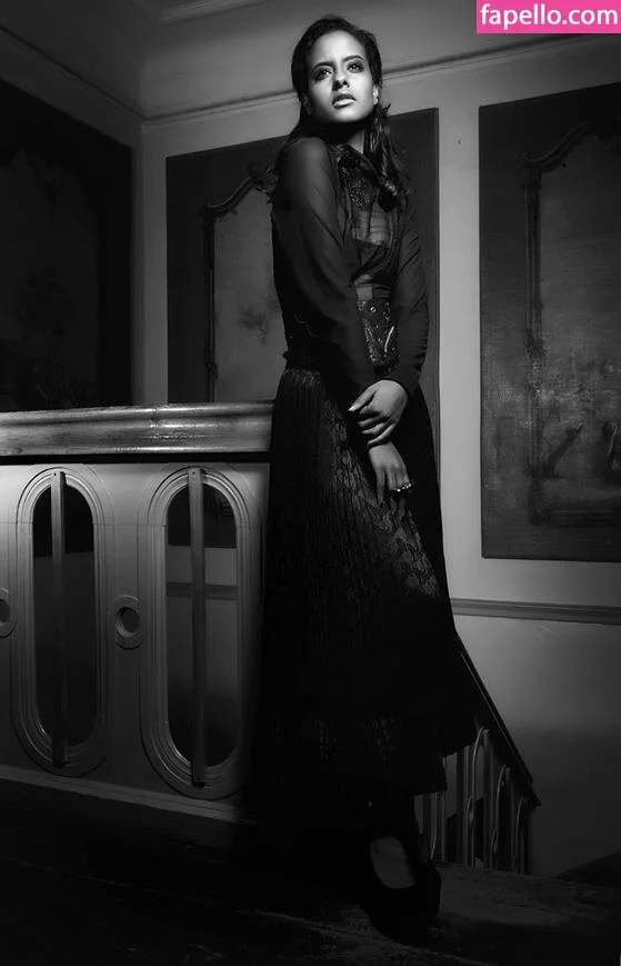 Sara Nuru Onlyfans Photo Gallery 