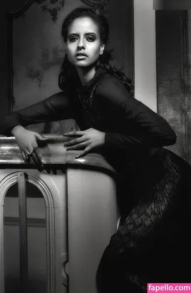 Sara Nuru Onlyfans Photo Gallery 