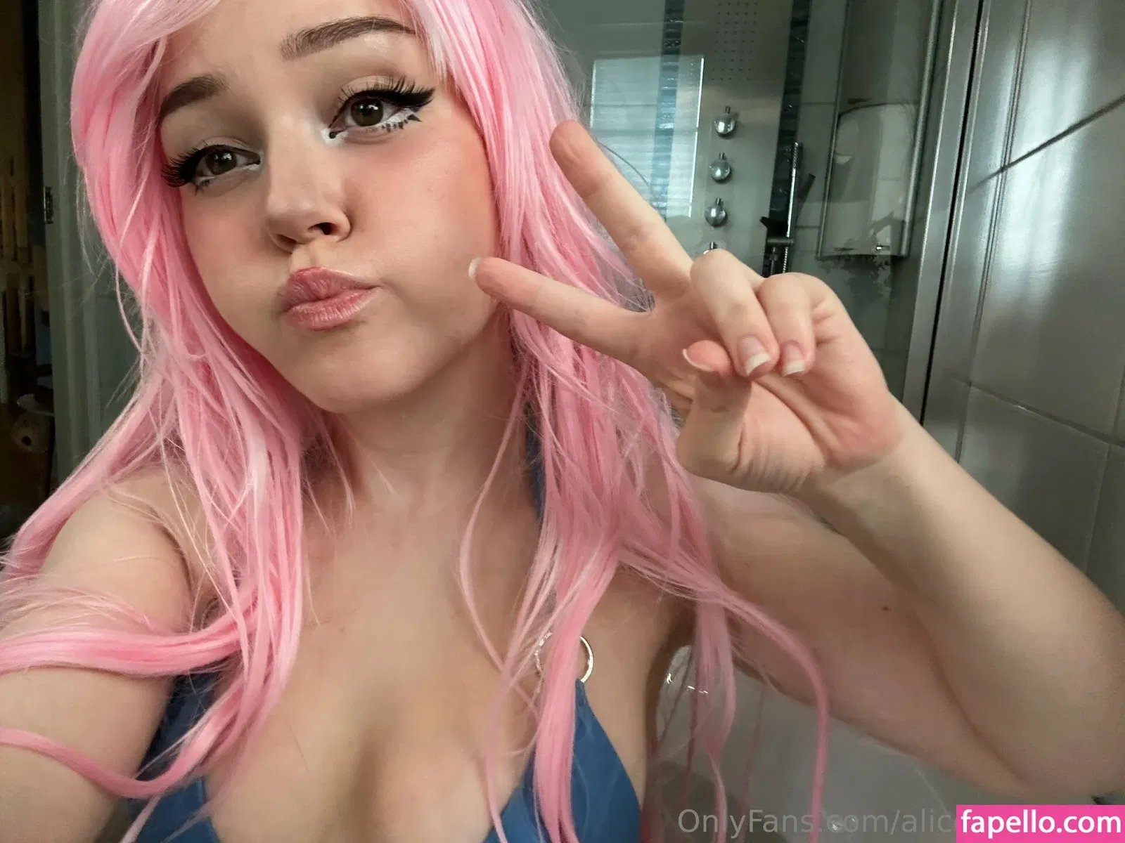 alice.starr.fr33 Onlyfans Photo Gallery 