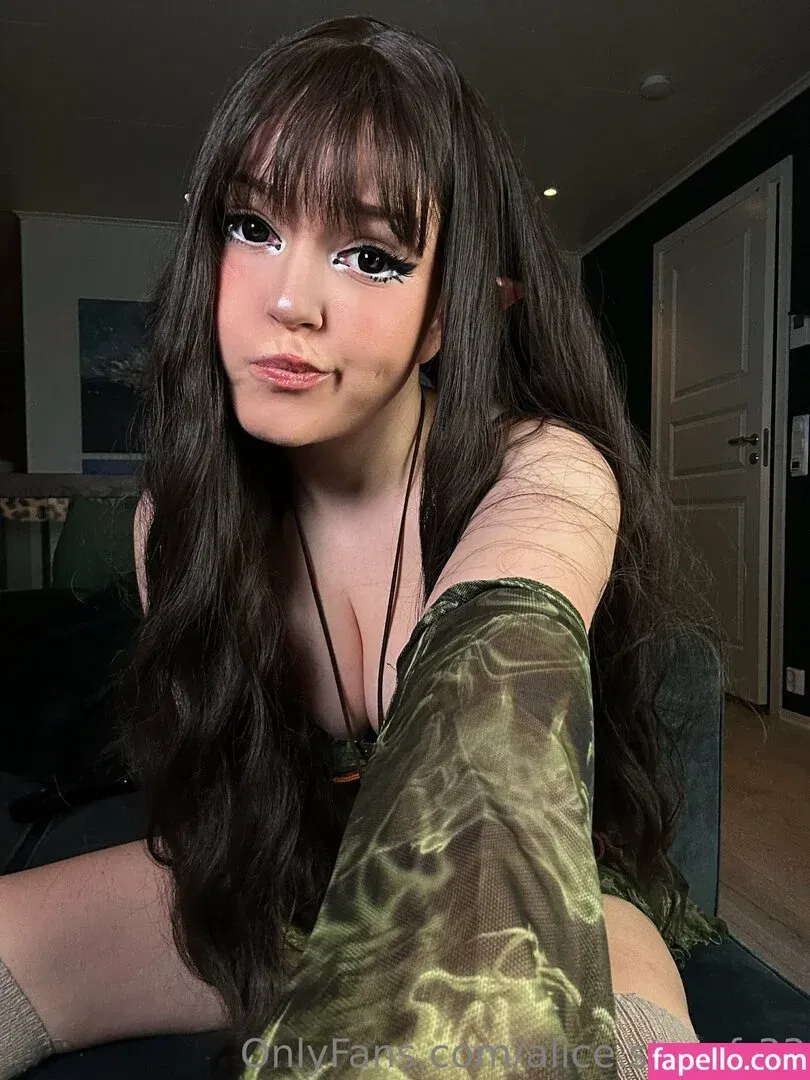 alice.starr.fr33 Onlyfans Photo Gallery 