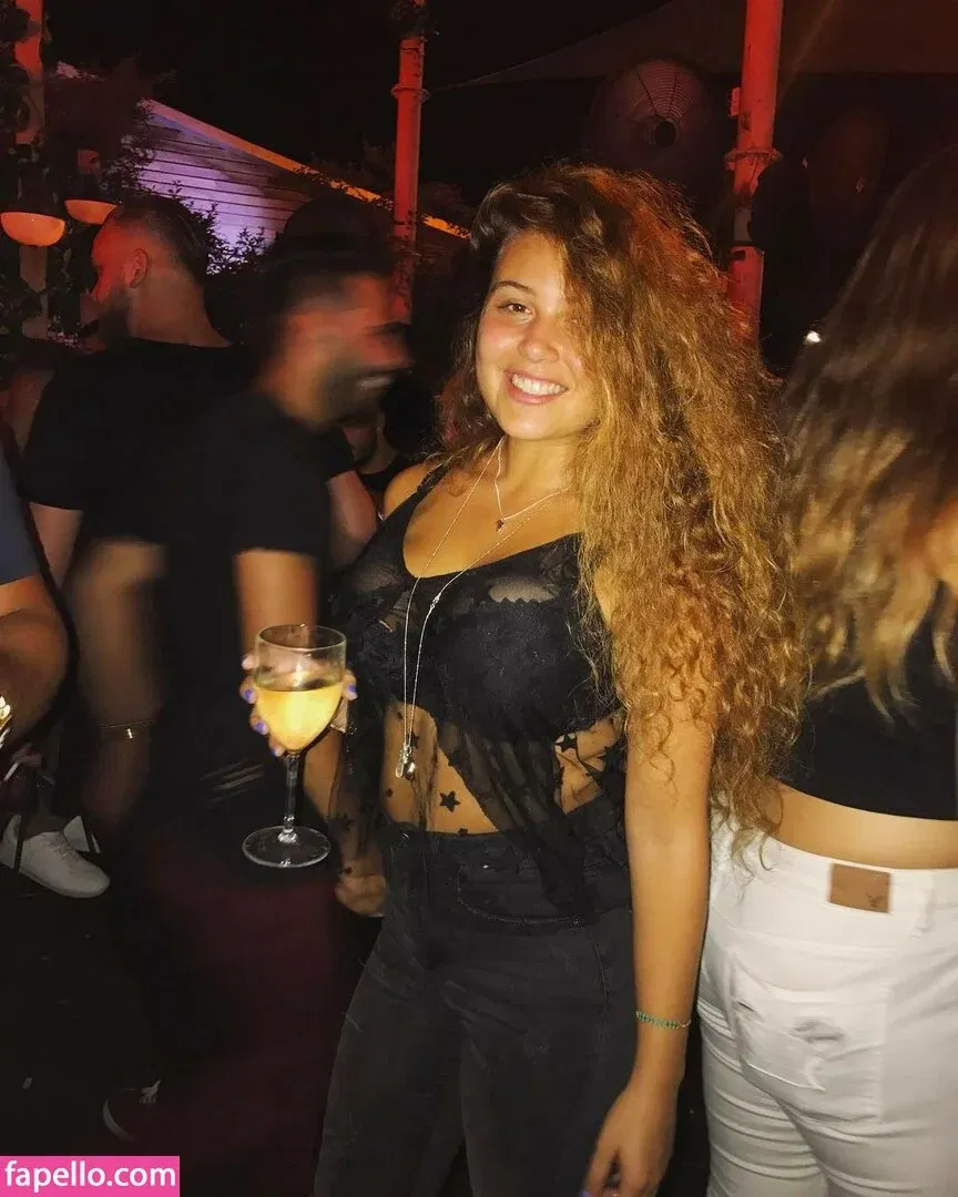 Shelley Rosenfeld Onlyfans Photo Gallery 