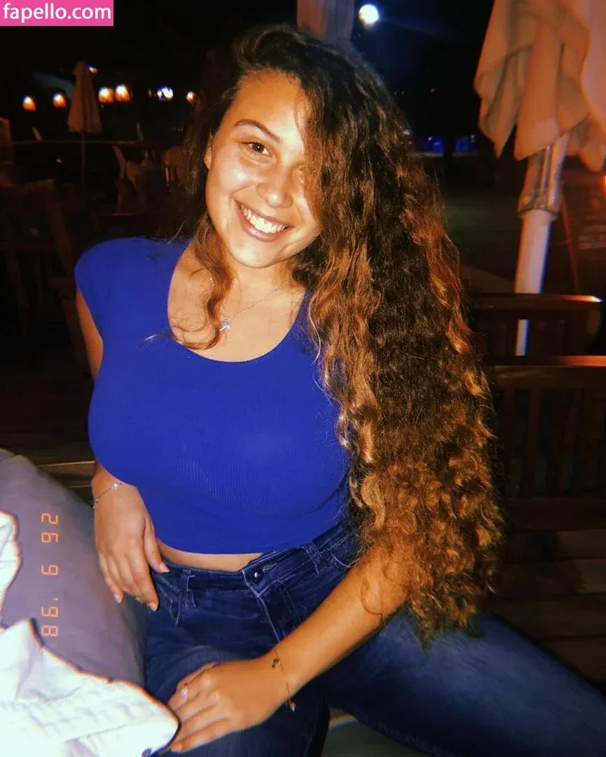 Shelley Rosenfeld Onlyfans Photo Gallery 