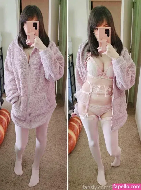 RoseyRosen Onlyfans Photo Gallery 