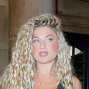 Antigoni Onlyfans Photo Gallery 