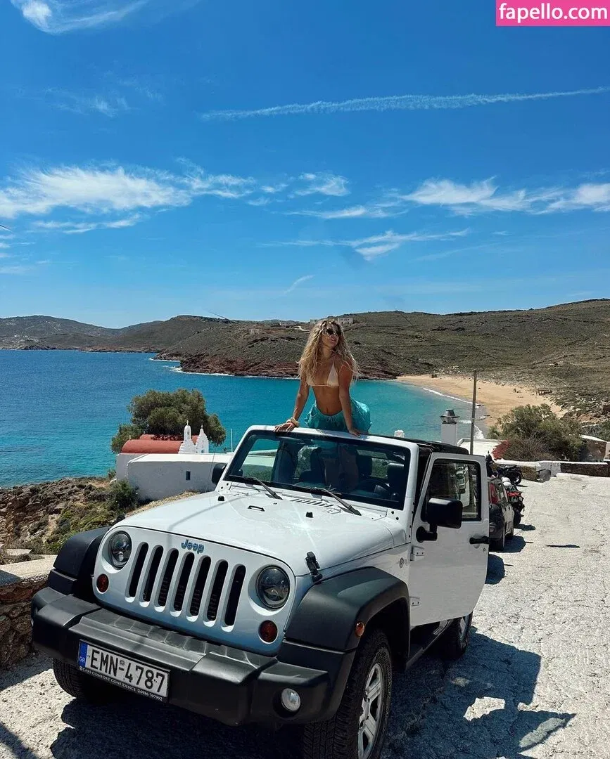 Antigoni Onlyfans Photo Gallery 