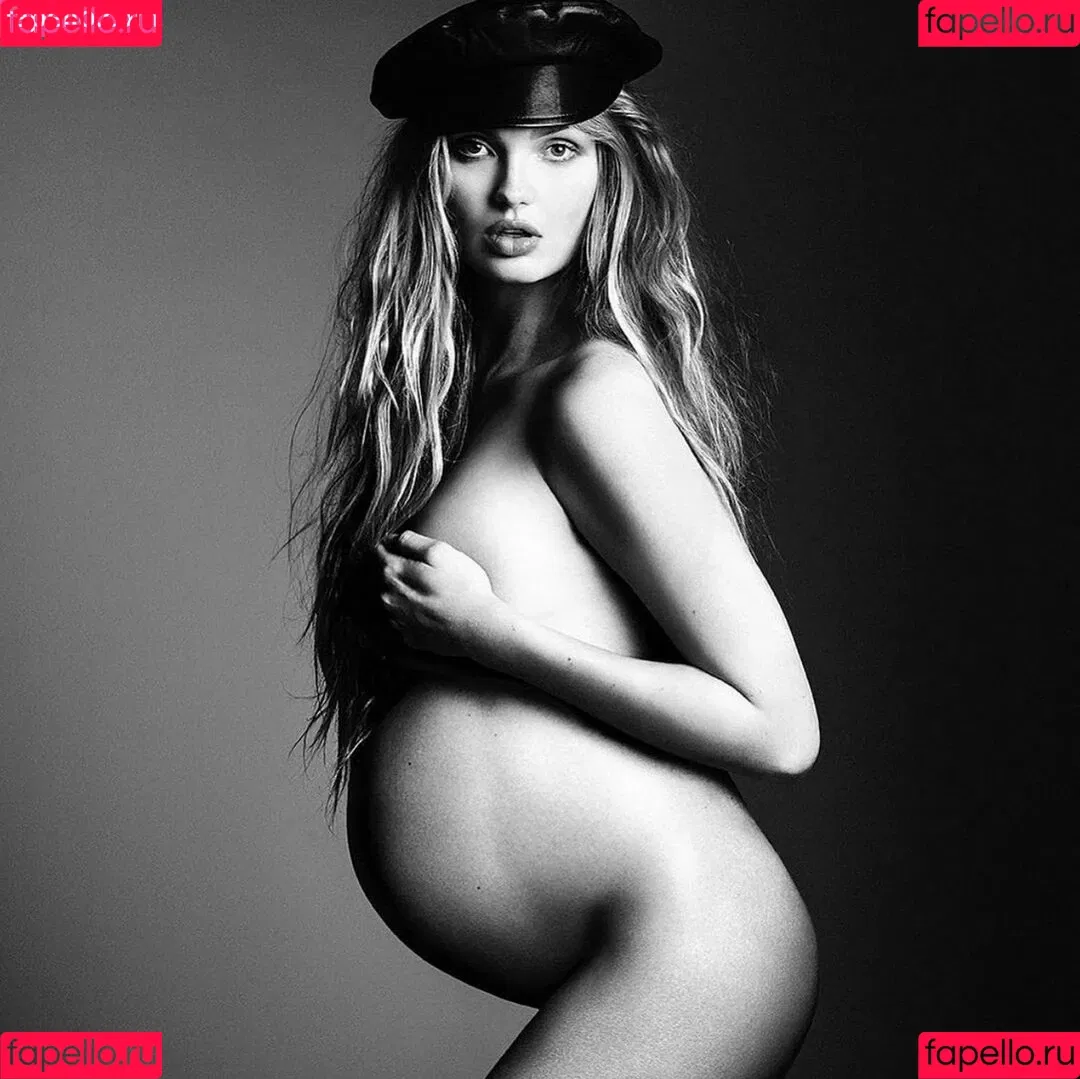Romee Strijd Onlyfans Photo Gallery 