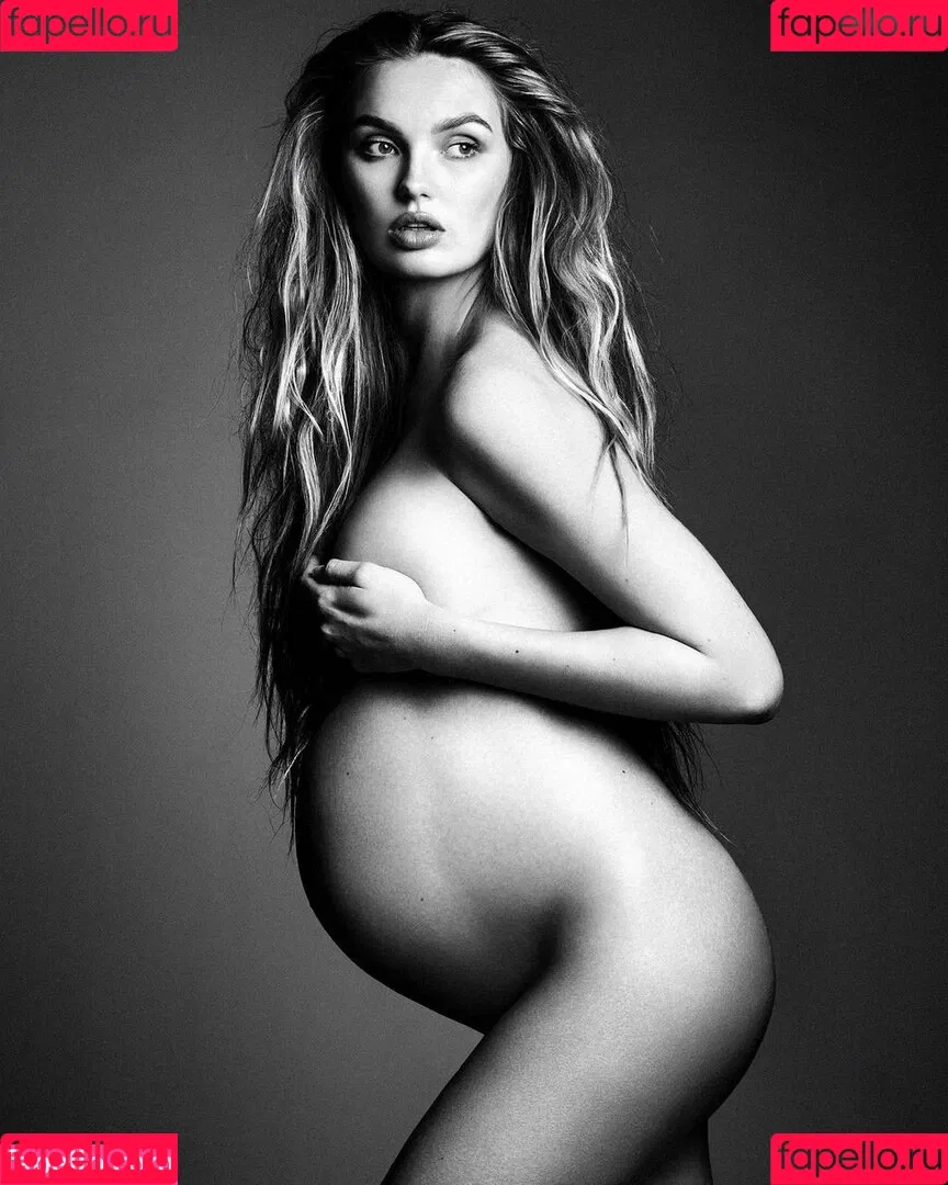 Romee Strijd Onlyfans Photo Gallery 
