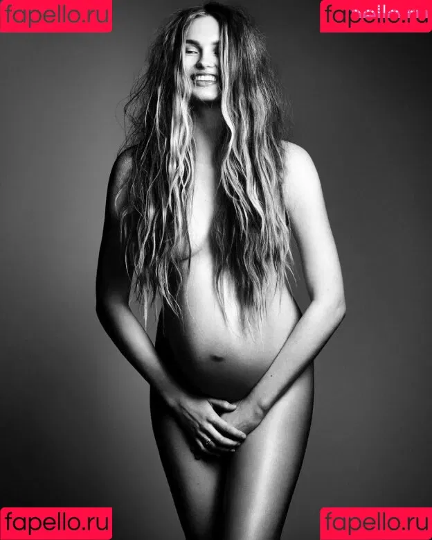 Romee Strijd Onlyfans Photo Gallery 