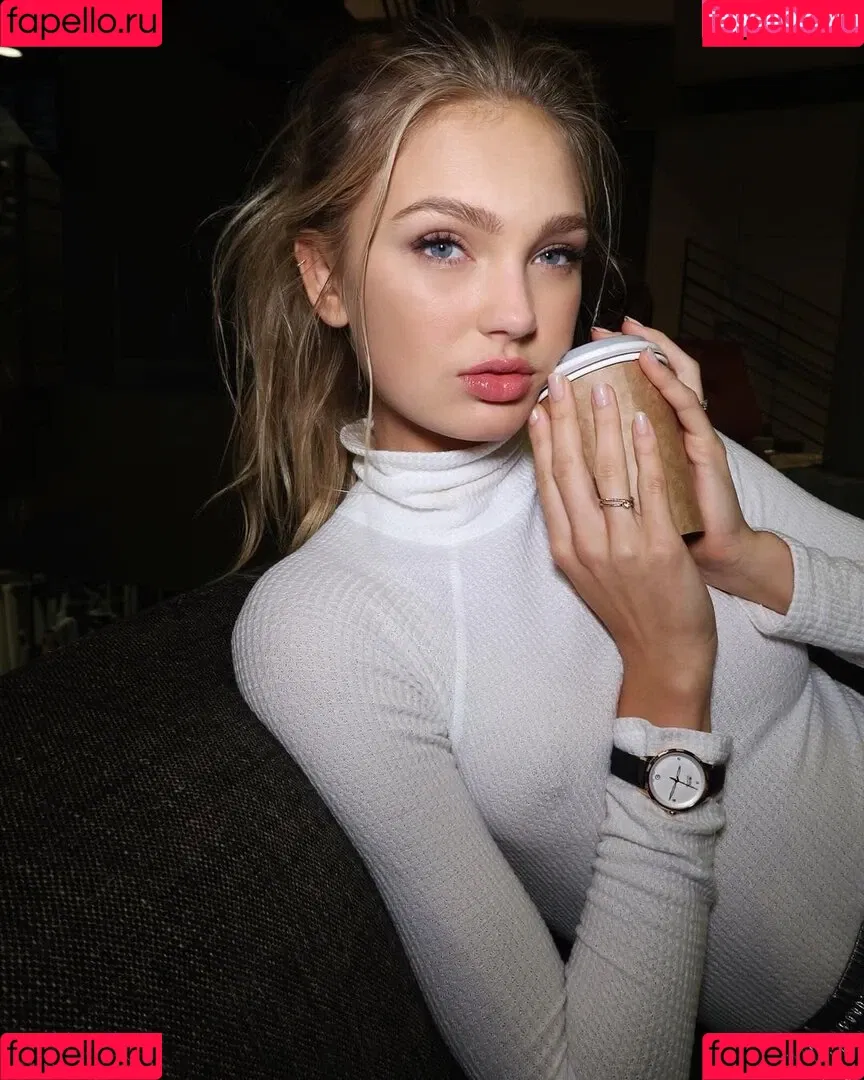 Romee Strijd Onlyfans Photo Gallery 