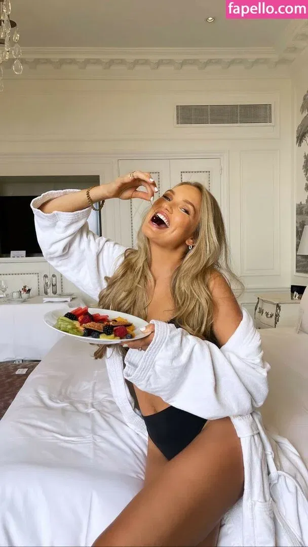 Romee Strijd Onlyfans Photo Gallery 