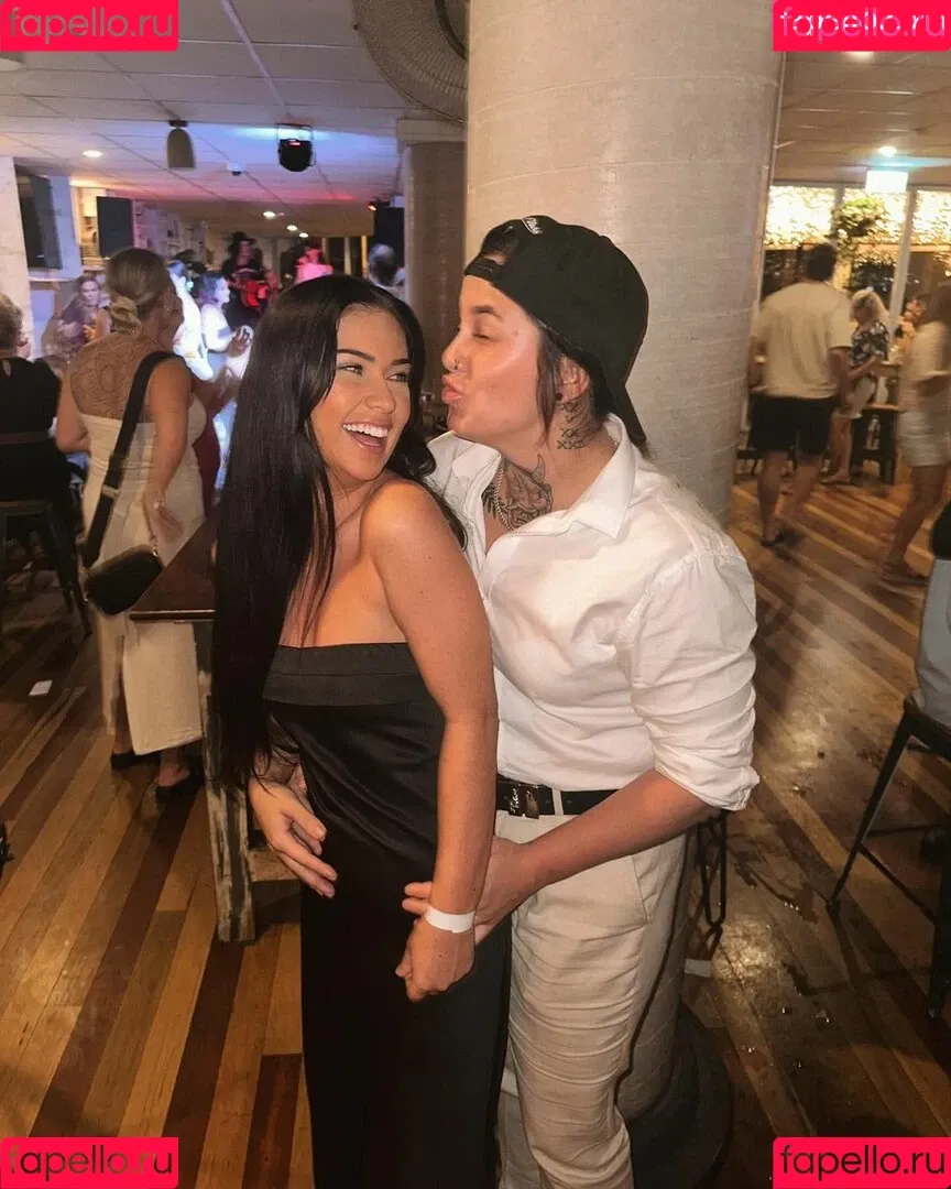 Bella Murphy Onlyfans Photo Gallery 