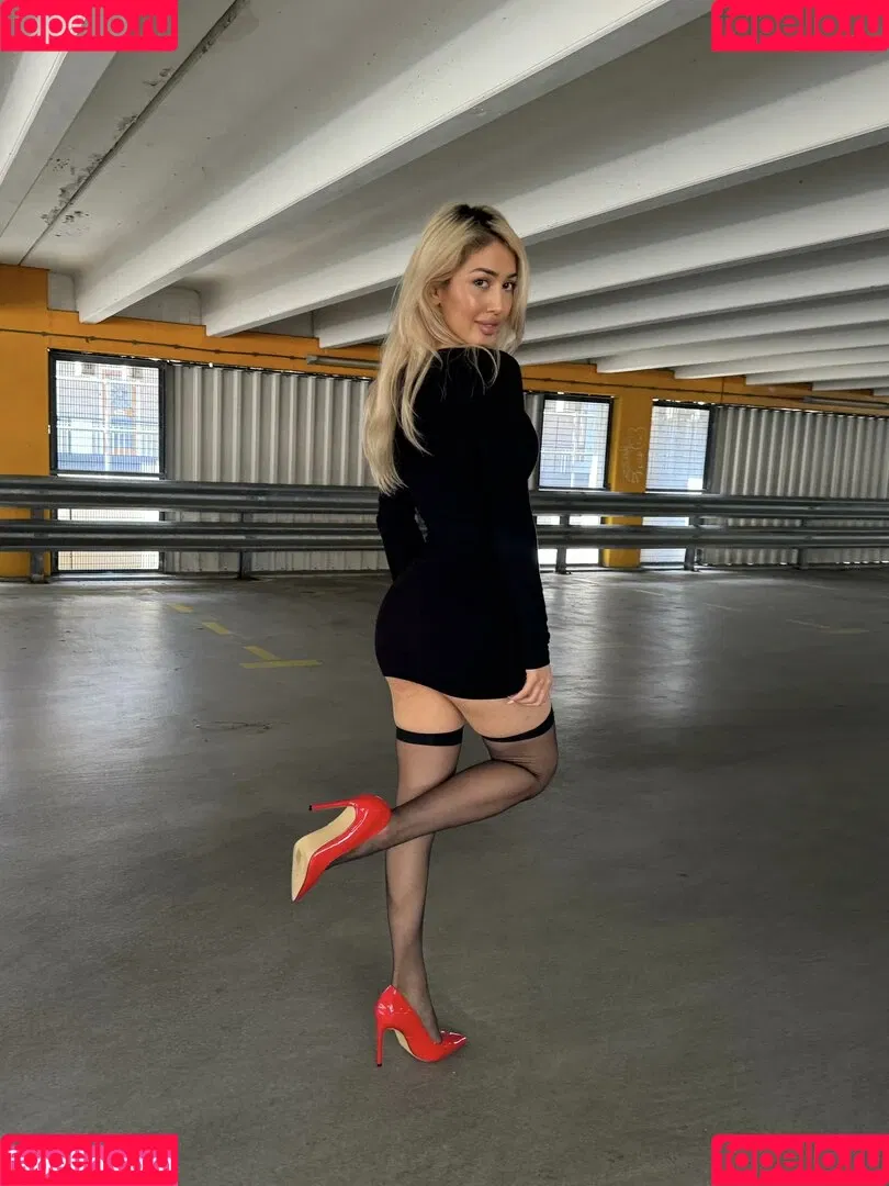 Bella Murphy Onlyfans Photo Gallery 
