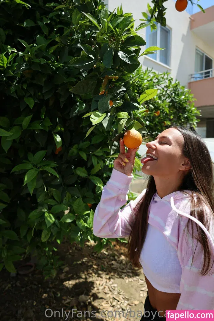 babycarriefree Onlyfans Photo Gallery 