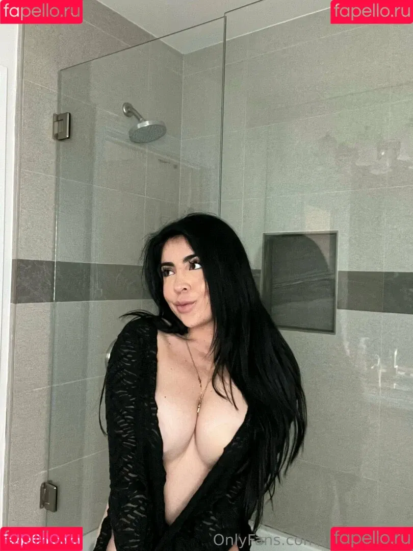 Nora Villalobos Onlyfans Photo Gallery 