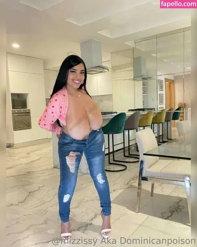 Dominican Poison Onlyfans Photo Gallery 